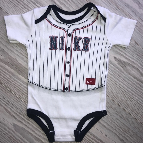 9 month nike outfits